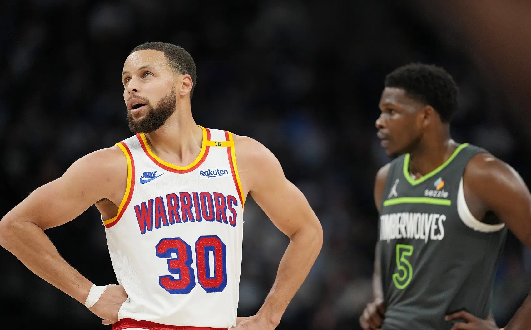 赛地聚焦:欧冠加时末段热度飙升,明尼苏达森林狼调整名单,底气十足,身体对抗强度拉满(明尼苏达森林狼vs新奥尔良鹈鹕) 赛地聚焦:欧冠加时末段热度飙升,明尼苏达森林狼调整名单,底气十足,身体对抗强度拉满(明尼苏达森林狼vs新奥尔良鹈鹕)