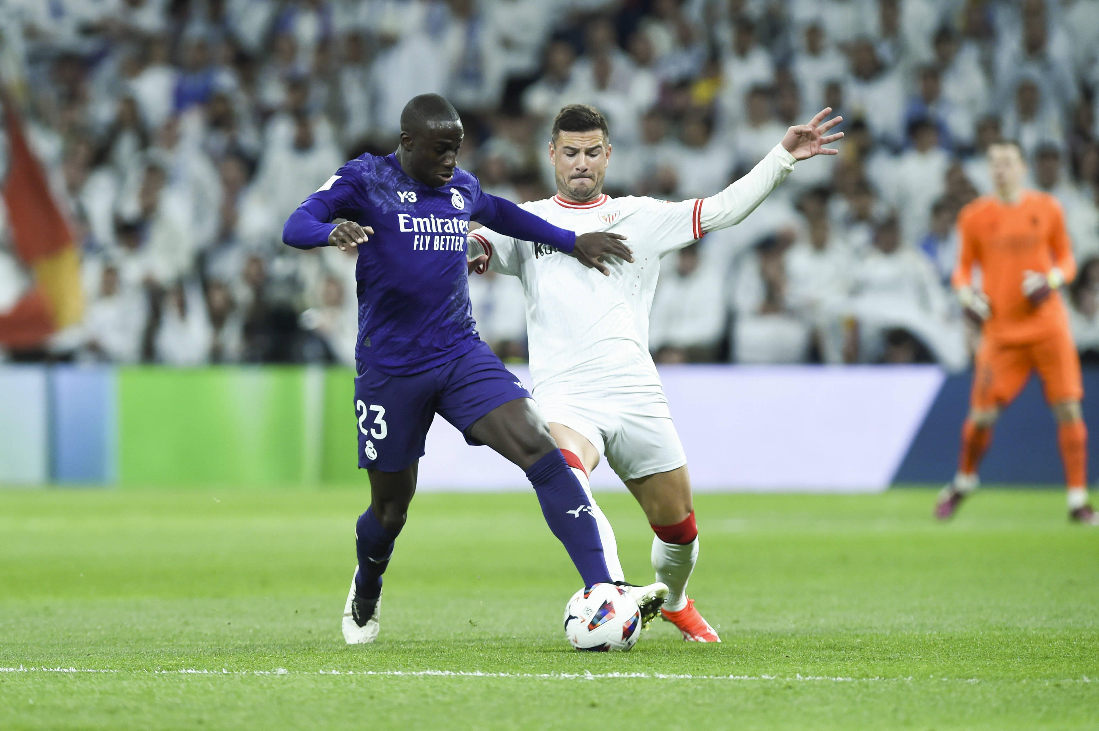 这也行？冲刺阶段亚特兰大调整名单以备欧冠毕尔巴鄂竞技刷新队史纪录备战德国杯，利物浦豪取连胜备战亚冠的简单介绍