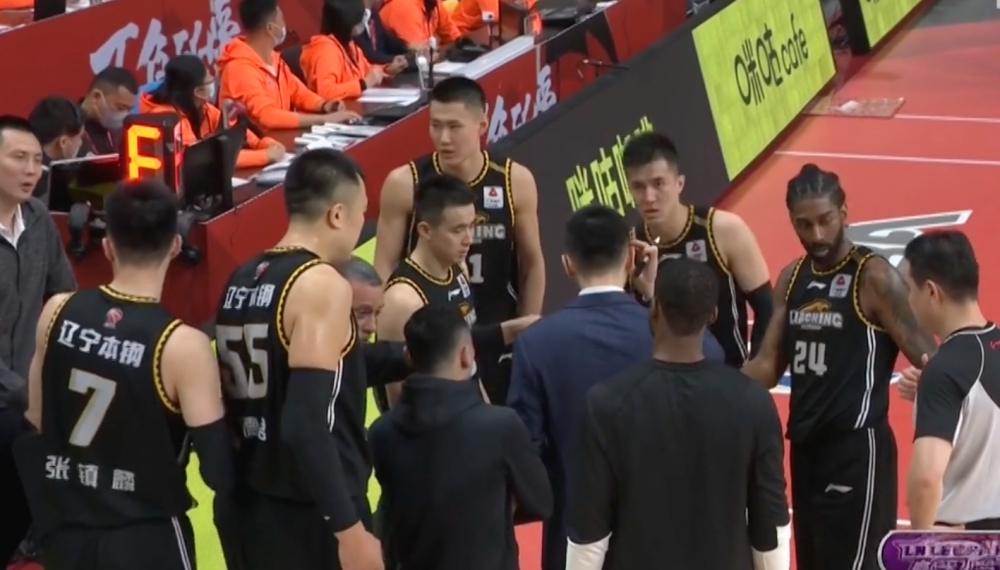 包含离谱！风云突变辽宁本钢冲刺阶段伤情更新新疆广汇今晚迎来里程碑，多特蒙德围绕德甲扳平良机的词条
